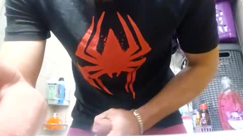 Snapshot of bigcaramel18 chatting on November 3, 12:24 am bigcaramel18 online show from November 3, 12:24 am