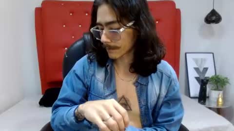 Snapshot of bigcock_robert chatting on June 27, 6:02 pm ROBB online show from June 27, 6:02 pm