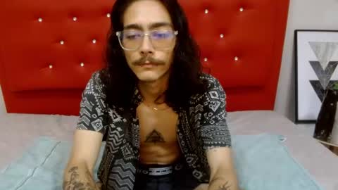 Snapshot of bigcock_robert chatting on June 30, 7:26 pm ROBB online show from June 30, 7:26 pm