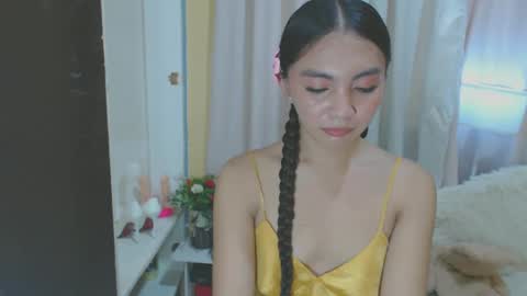 Snapshot of bigcock_yeng chatting on December 28, 12:57 am Yeng online show from December 28, 12:57 am