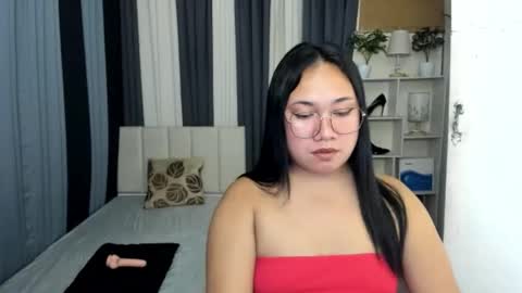 Snapshot of bigcocklexie chatting on February 24, 5:33 pm BABY LEXIE online show from February 24, 5:33 pm