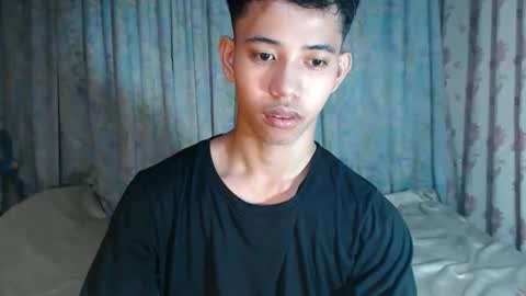 bigcockyummysexjosh online show from February 12, 5:19 pm