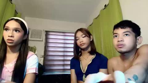 Snapshot of bigcummer4ux chatting on July 28, 1:34 am bigcummer4ux online show from July 28, 1:34 am