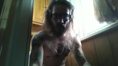 Snapshot of bigdaddy1231995 chatting on February 14, 5:53 pm BigDaddykodack online show from February 14, 5:53 pm