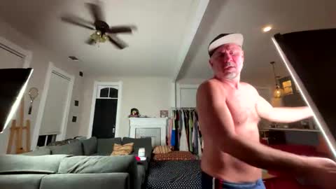 Snapshot of bigdaddytejas chatting on March 3, 2:07 am Big Daddy Tejas online show from March 3, 2:07 am