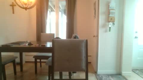 bigdeer581917471 online show from May 29, 11:19 am