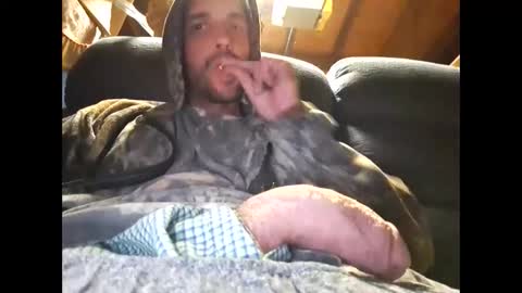 Snapshot of bigdic42088 chatting on December 27, 5:42 am bigdic42088 online show from December 27, 5:42 am