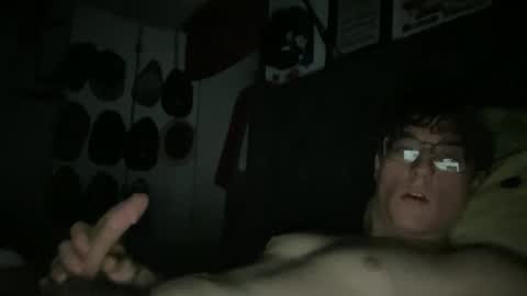 Snapshot of bigdick10082 chatting on October 20, 3:29 am bigdick10082 online show from October 20, 3:29 am