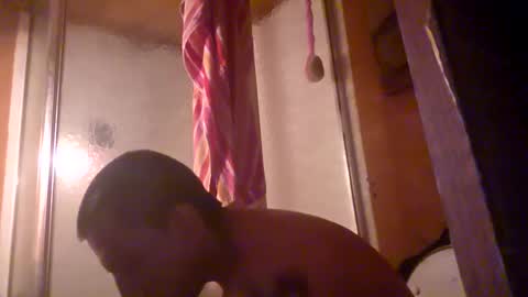 Snapshot of bigdickboogietx chatting on October 1, 8:42 am bigdickboogietx online show from October 1, 8:42 am