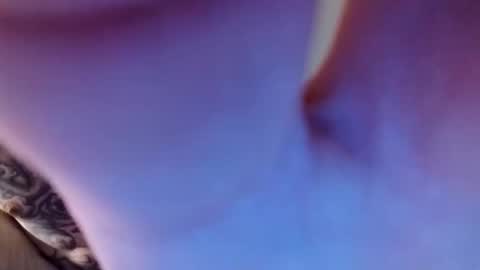 Snapshot of bigdickcumslikeariver chatting on January 18, 1:53 am Can you make me cum online show from January 18, 1:53 am