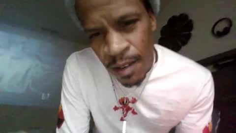 Snapshot of bigdickdaddy3200798456 chatting on January 23, 7:40 pm bigdickdaddy3200798456 online show from January 23, 7:40 pm