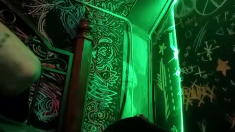 bigdickguy69690 online show from January 10, 4:22 am