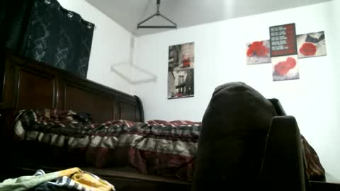 Snapshot of bigdickjimmywill chatting on February 10, 6:17 am CAJEinc online show from February 10, 6:17 am