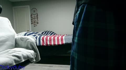 George Forest Dickyduby on all Socials online show from December 24, 5:27 am