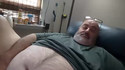 bigfuzzyteddybear online show from June 13, 4:49 pm