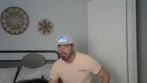 Snapshot of biggin10inch chatting on February 17, 7:42 pm Gavin online show from February 17, 7:42 pm