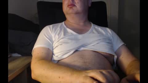 Snapshot of bighorn1981 chatting on February 28, 1:25 pm bighorn1981 online show from February 28, 1:25 pm