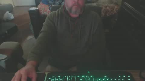bighugmugg online show from November 9, 11:47 pm