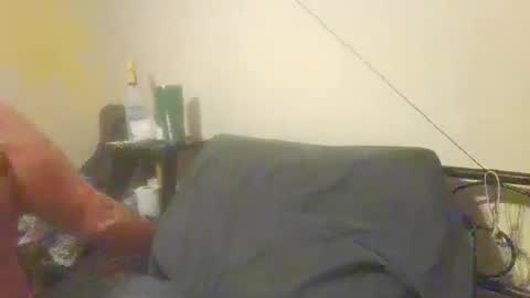 Snapshot of bigjohntco chatting on April 11, 8:40 am Spanky eatingasshole online show from April 11, 8:40 am