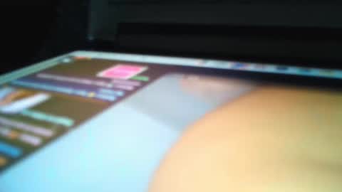 Snapshot of bigjraw2487 chatting on October 31, 12:22 am bigjraw2487 online show from October 31, 12:22 am