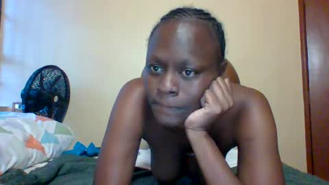 Snapshot of bigjuicyass_30 chatting on August 7, 3:47 pm pretty online show from August 7, 3:47 pm