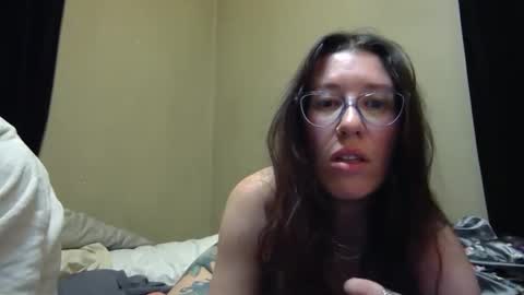 Snapshot of bigkitties69 chatting on December 25, 11:33 am Bigkitties online show from December 25, 11:33 am