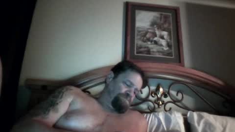 Snapshot of bigload1972 chatting on February 16, 1:14 am bigload1972 online show from February 16, 1:14 am