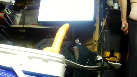 bigmanaround9 online show from August 2, 8:02 am