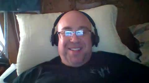 bigmike197167 online show from May 6, 6:52 am