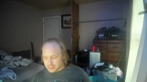 Snapshot of bigmike20129020 chatting on December 1, 11:04 pm bigmike20129020 online show from December 1, 11:04 pm