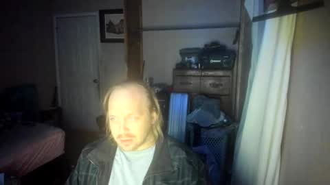 Snapshot of bigmike20129020 chatting on January 14, 5:30 am bigmike20129020 online show from January 14, 5:30 am