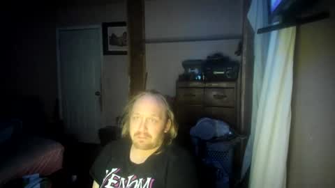 Snapshot of bigmike20129020 chatting on January 21, 7:47 am bigmike20129020 online show from January 21, 7:47 am