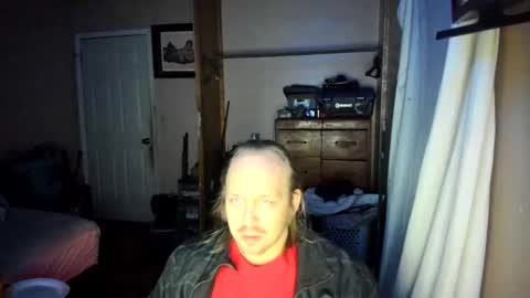 Snapshot of bigmike20129020 chatting on February 19, 1:51 am bigmike20129020 online show from February 19, 1:51 am