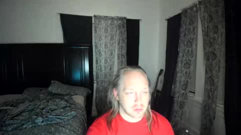 Snapshot of bigmike20129020 chatting on April 6, 10:27 am bigmike20129020 online show from April 6, 10:27 am