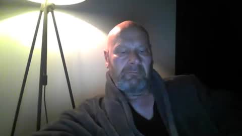 bigmike3339 online show from March 3, 5:31 am