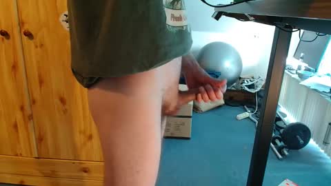bigmushroomcockxxx online show from April 3, 2:04 pm