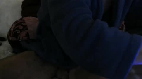 ...... online show from January 4, 9:43 am