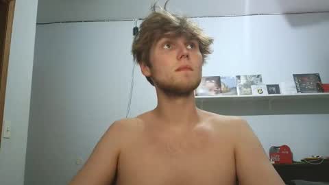 bigskinnyboyshh online show from April 29, 1:53 am