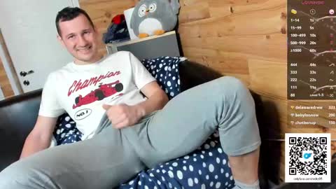 bigsshark online show from February 19, 12:33 pm