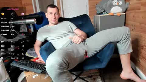 bigsshark online show from February 22, 1:53 pm