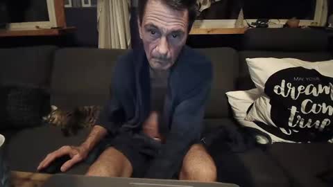 bigswe1 online show from December 3, 2:03 am