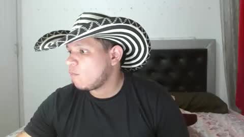 Snapshot of bigthick_blackcock chatting on February 22, 10:08 pm MANUEL online show from February 22, 10:08 pm