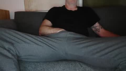 Casey online show from November 9, 6:17 pm