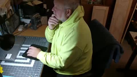 Snapshot of bigthump9999 chatting on December 21, 5:07 pm bigthump9999 online show from December 21, 5:07 pm