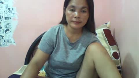 bigtits_24 online show from June 19, 5:01 am