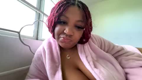 bigtittienyx online show from February 17, 8:59 pm