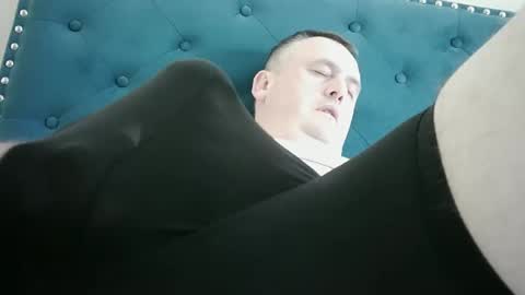 bigtroc3759 online show from January 7, 8:11 pm