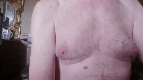 Snapshot of bigukphallus chatting on August 2, 1:42 pm bigukphallus online show from August 2, 1:42 pm