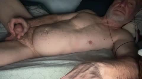 Snapshot of bigwebone chatting on February 26, 5:17 am Bigwebone online show from February 26, 5:17 am