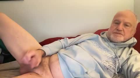 Snapshot of bigwebone chatting on March 3, 6:03 pm Bigwebone online show from March 3, 6:03 pm